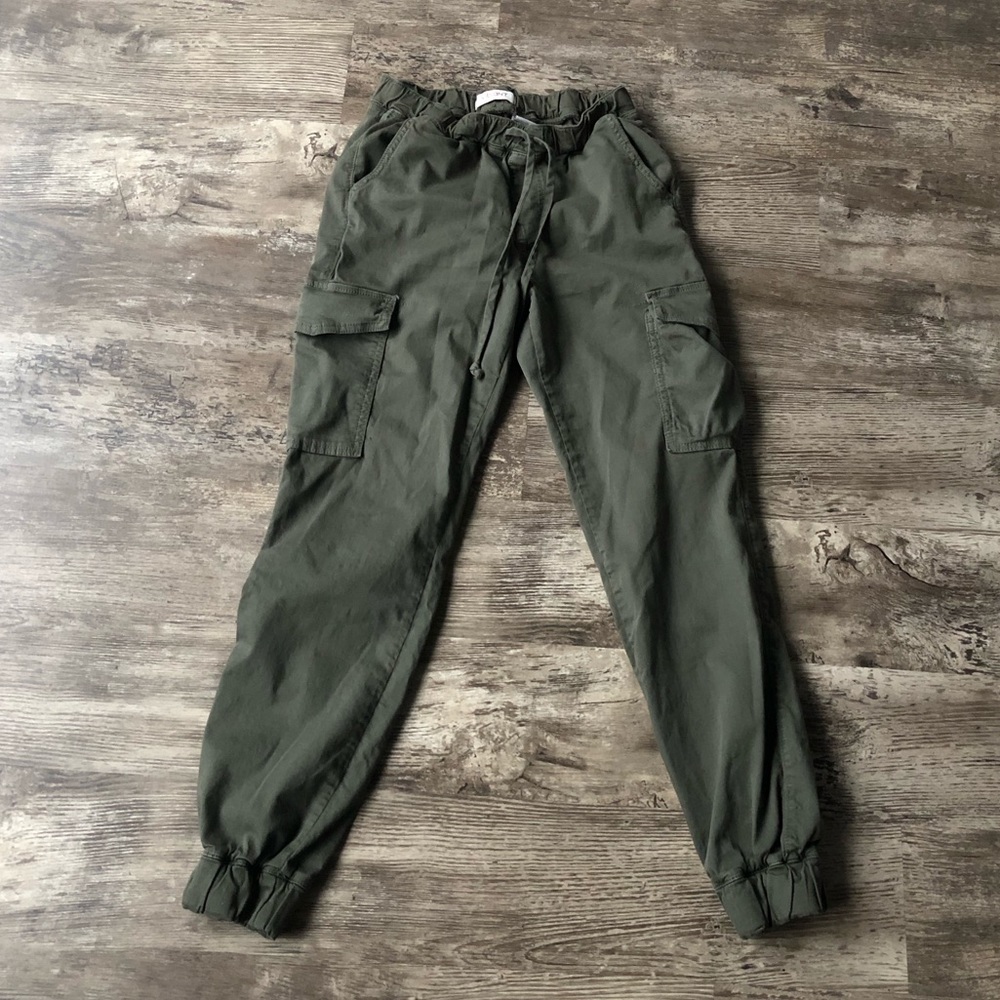 Olive Cargo Stretch Jogger. Vibrant/Fashion Nova.